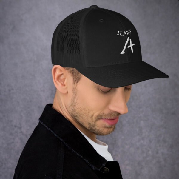 ILARO HAT ILARO HAT